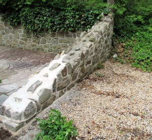 lamotheborderwalltopafter_0